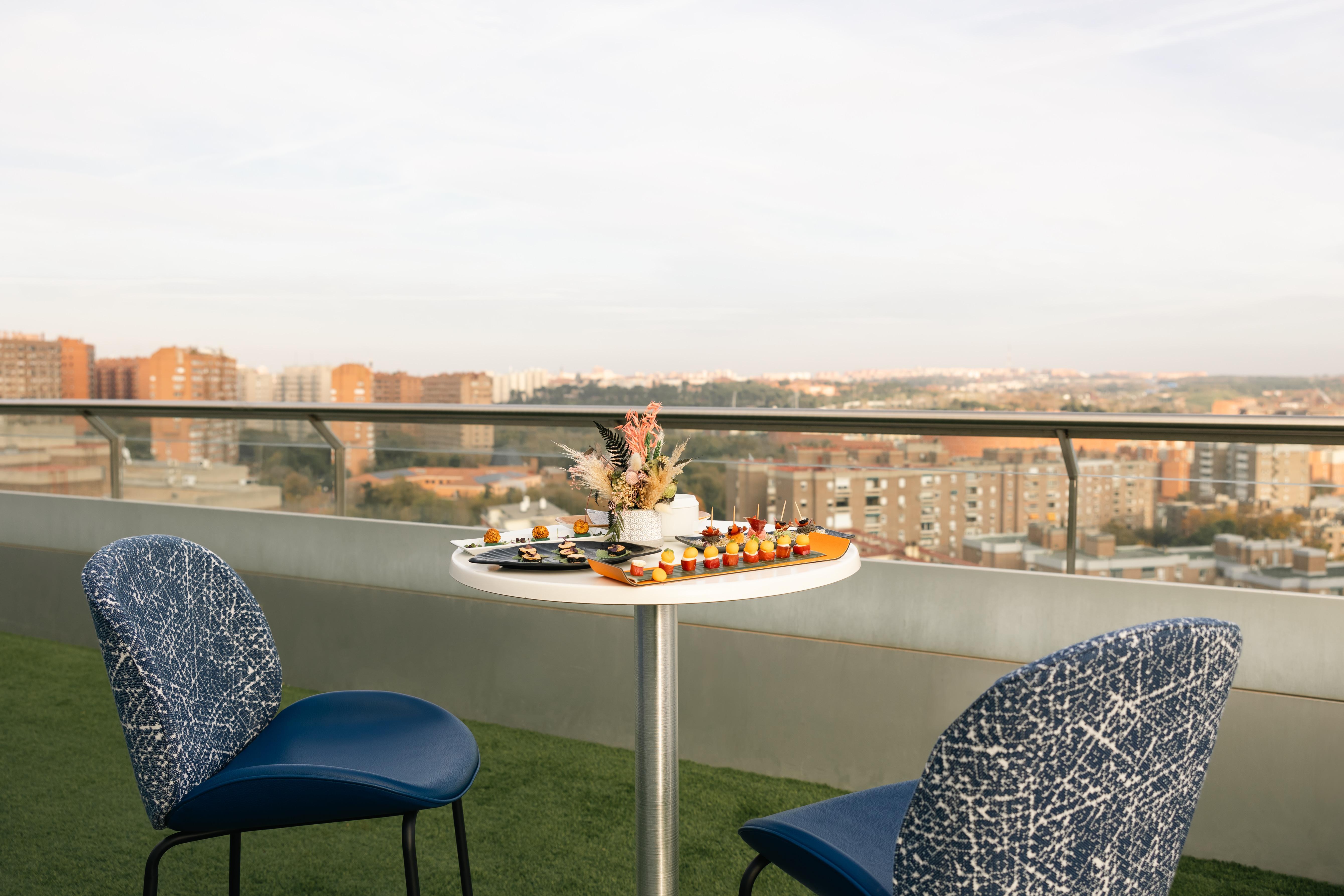 Voco Madrid Retiro By Ihg Ξενοδοχείο Εξωτερικό φωτογραφία
