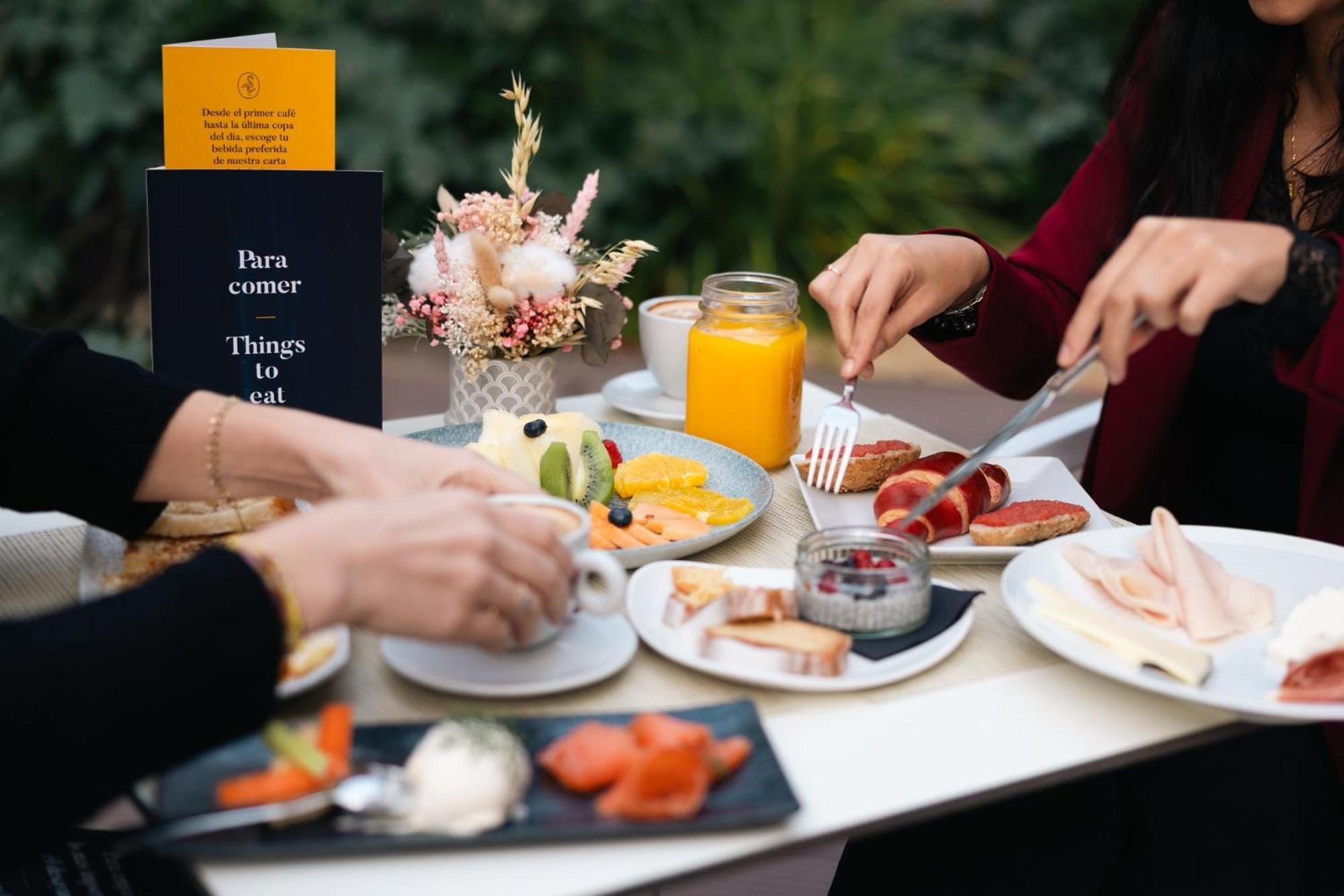 Voco Madrid Retiro By Ihg Ξενοδοχείο Εξωτερικό φωτογραφία
